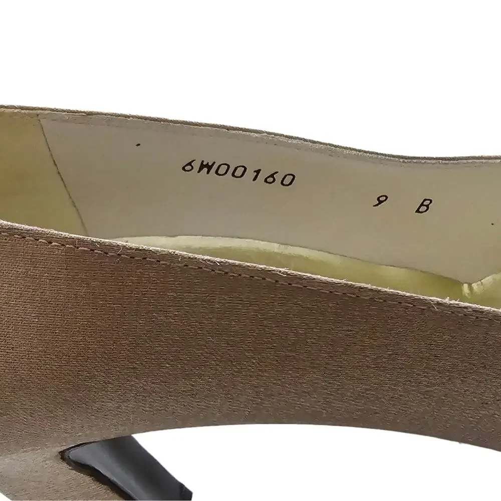 STUART WEITZMAN GOLD LAMÉ METALLIC PUMP Heels SHOES SQUARE TOE 9 M 3.25
